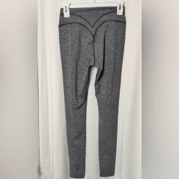 Gymshark Heather Charcoal Heart Marl Leggings Size Small - Picture 4 of 6